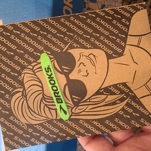 BNEW UNUSED BROOKS NEON GREEN FLAT REPLACEMENT SHOELACES SHOE LACES UNISEX